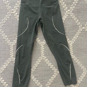 lululemon athletica Dark Green smoked spruce Leggings